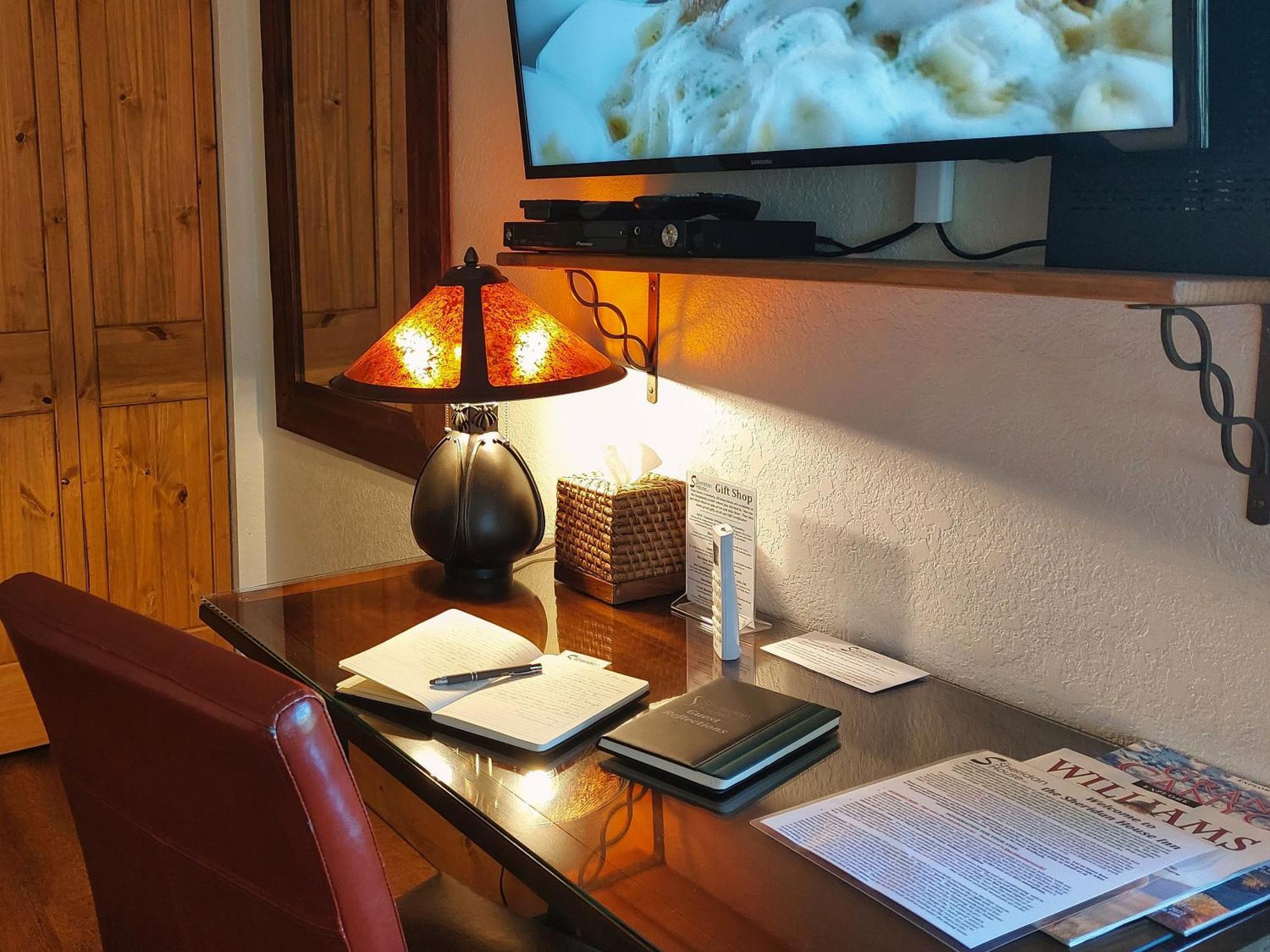 Sheridan House Inn- Adult Only Accommodation Williams Luaran gambar